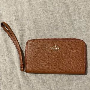Brown Coach Wallet/Wristlet